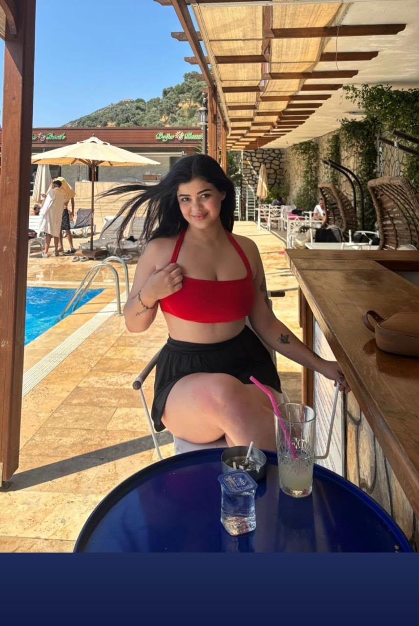 Torbalı Kondomsuz Bayan Escort Zümra