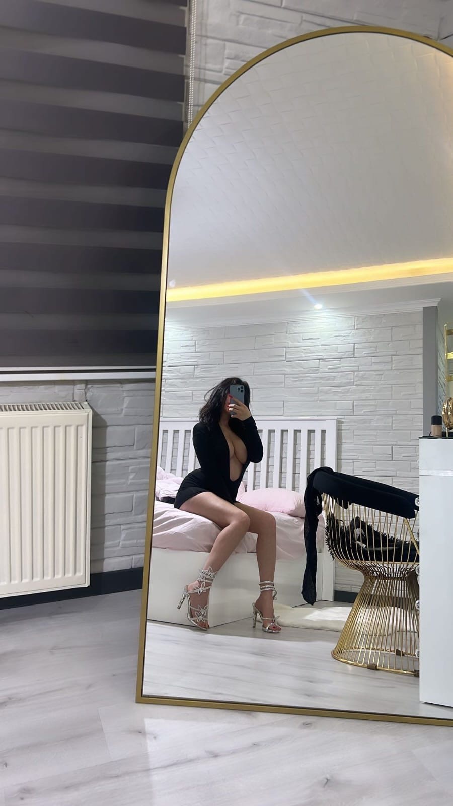 Torbalı Cömert Kadın Bayan Escort Şule